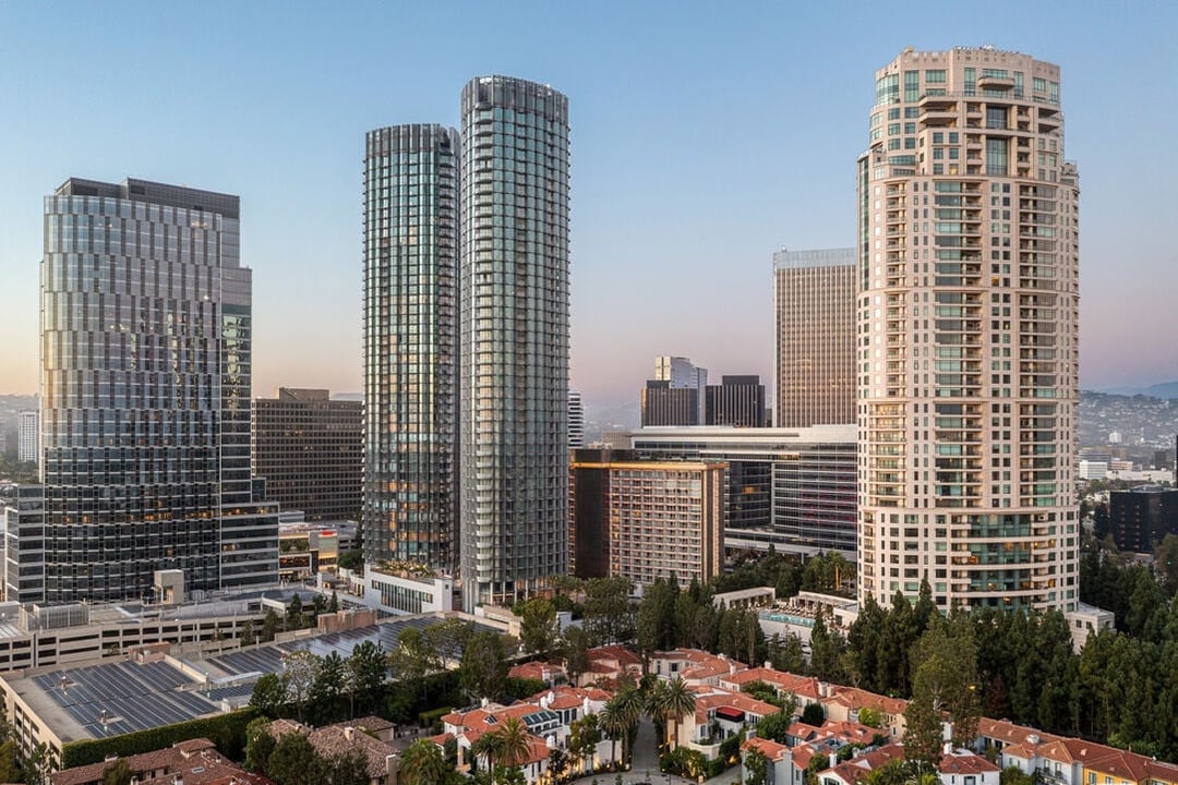 Century Woods Dr, 90067