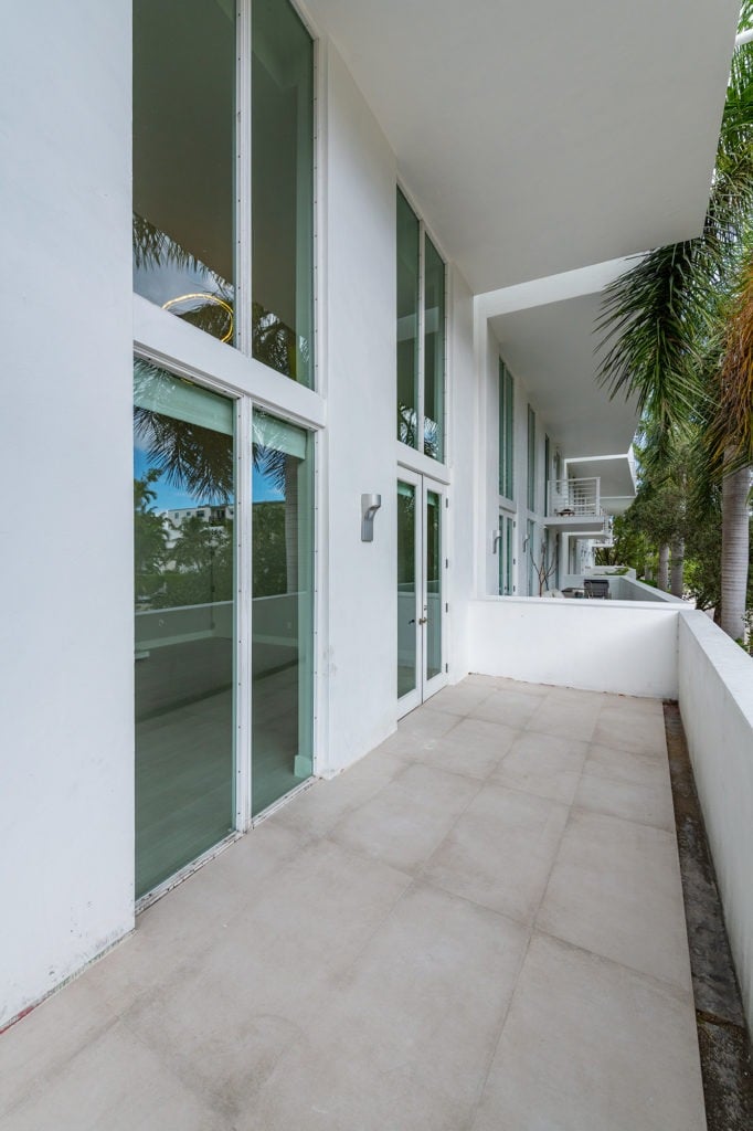 Luxe Alliage South Beach Rental Just Listed