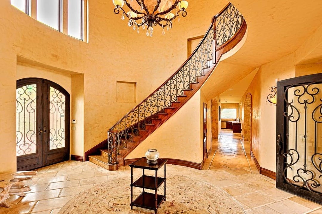 Cascade Villa