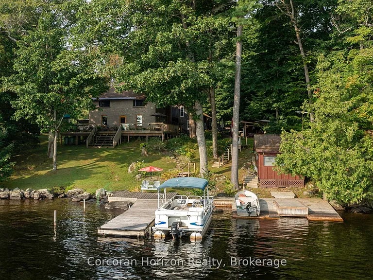 1641 Walkers Point Rd