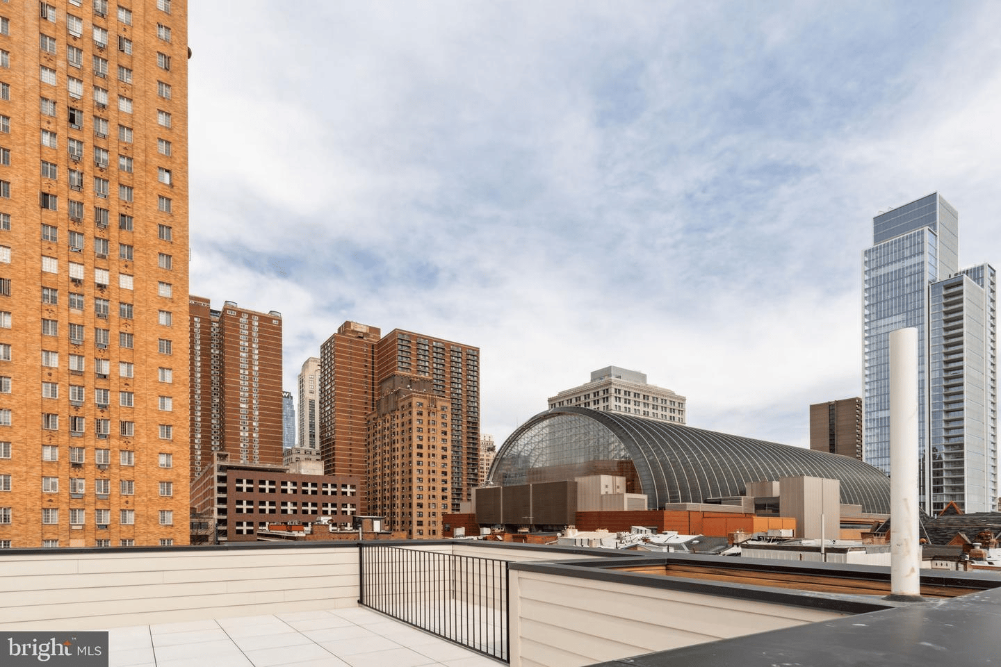 338 S Hicks St, Philadelphia, PA 19102