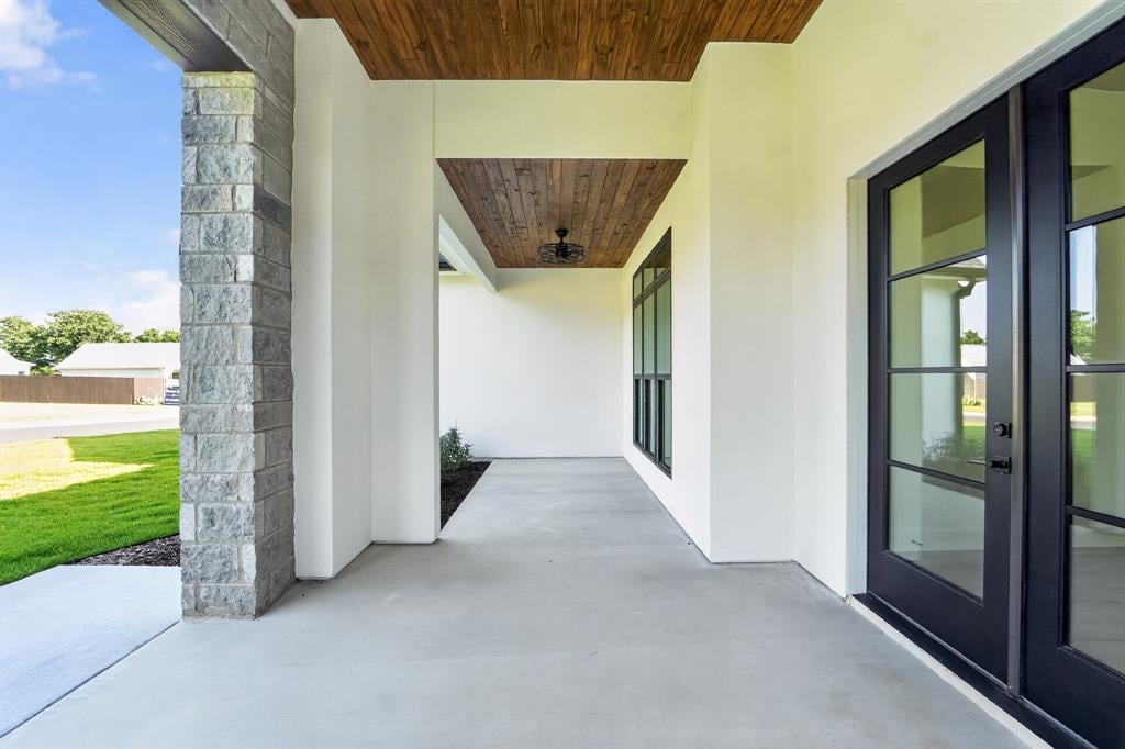 2141 Stone Meadow