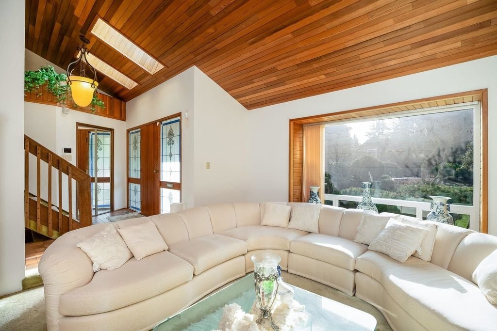 11701 Summit Cres