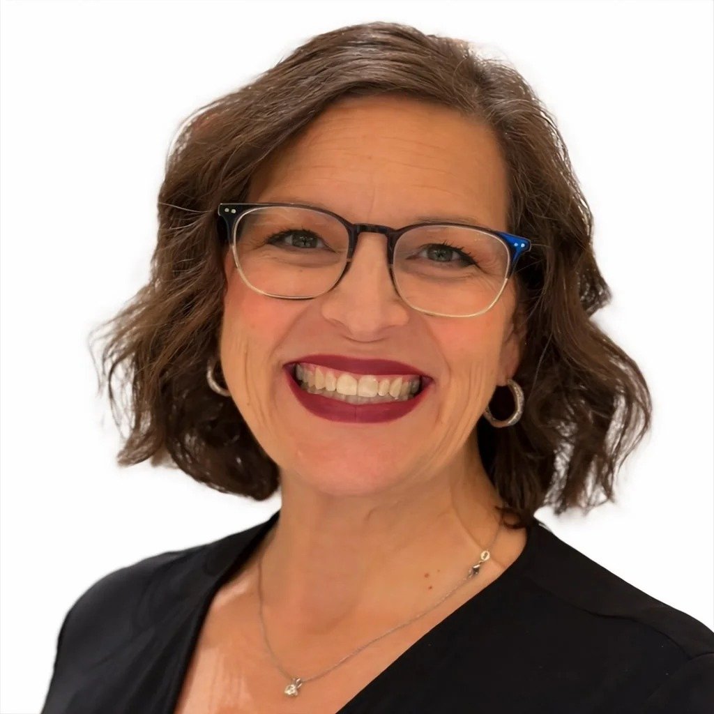 Sandy Fecci Houston TX, Real Estate SMM Headshot