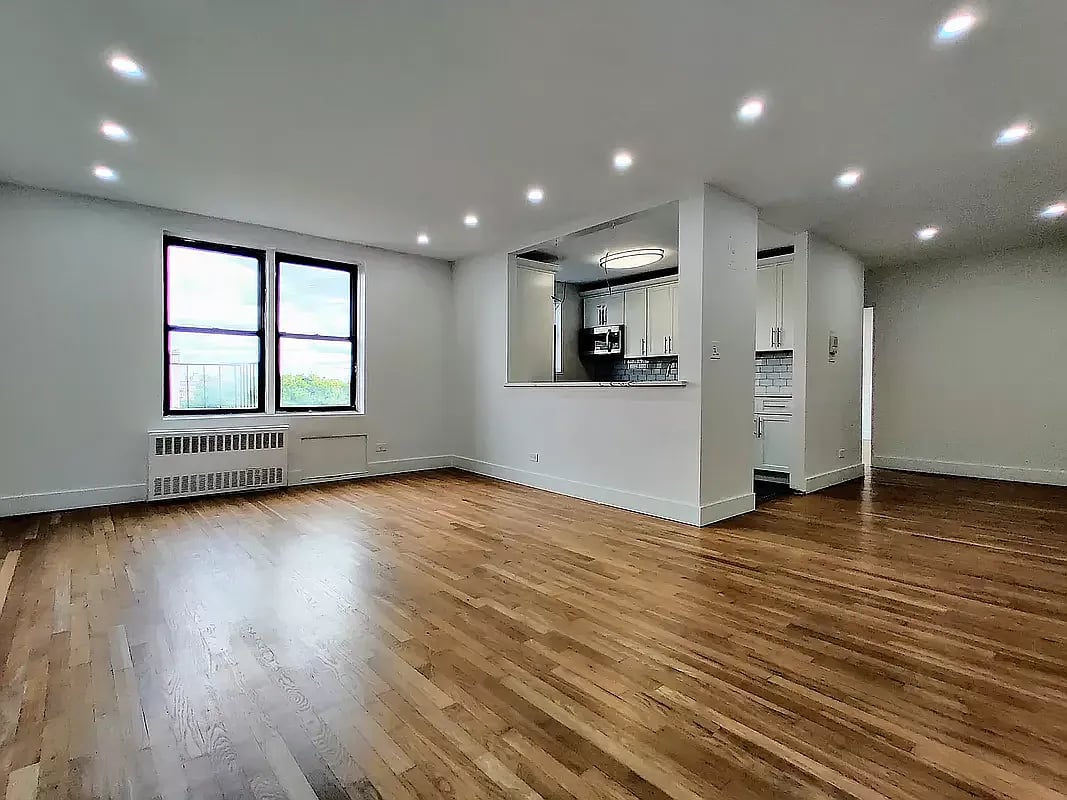 488 Ocean Parkway, Unit 6B