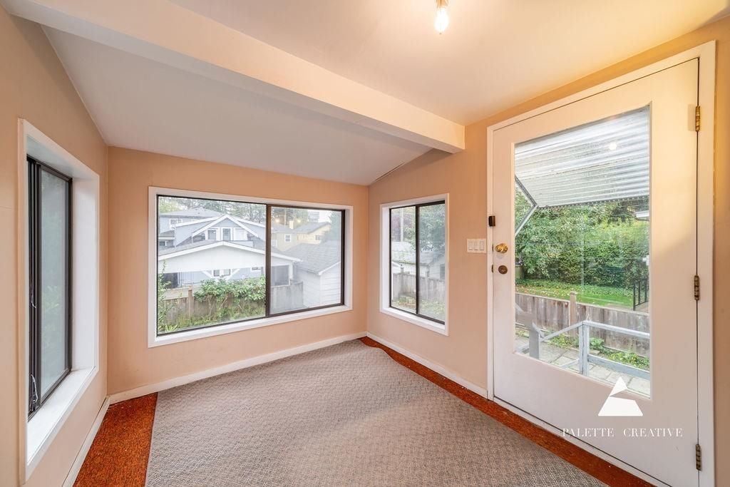 76 W 48th Ave