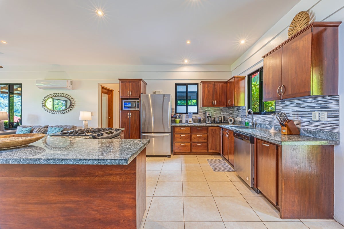 2.07 ACRES – 3 Bedroom Elegant Home With Guest Suite & Sweeping Ocean Views, Secluded & Nestled within Lush Jungle Surroundings!!!