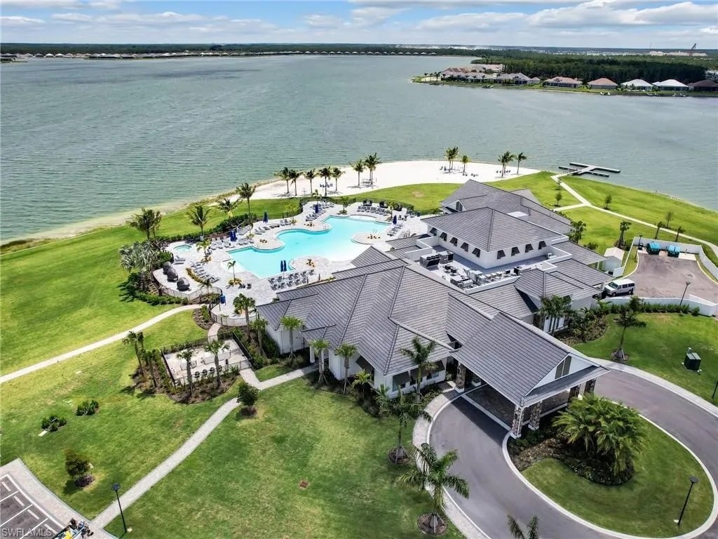 14220 Blue Bay Cir