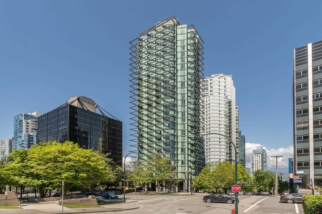 1331 W Georgia St, #707