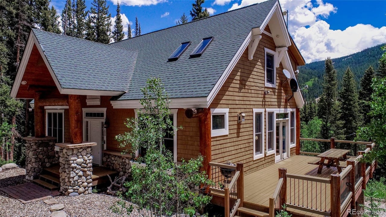 68 Peterson Dr