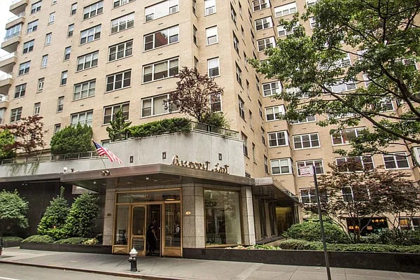 20 East 9th Street #3D