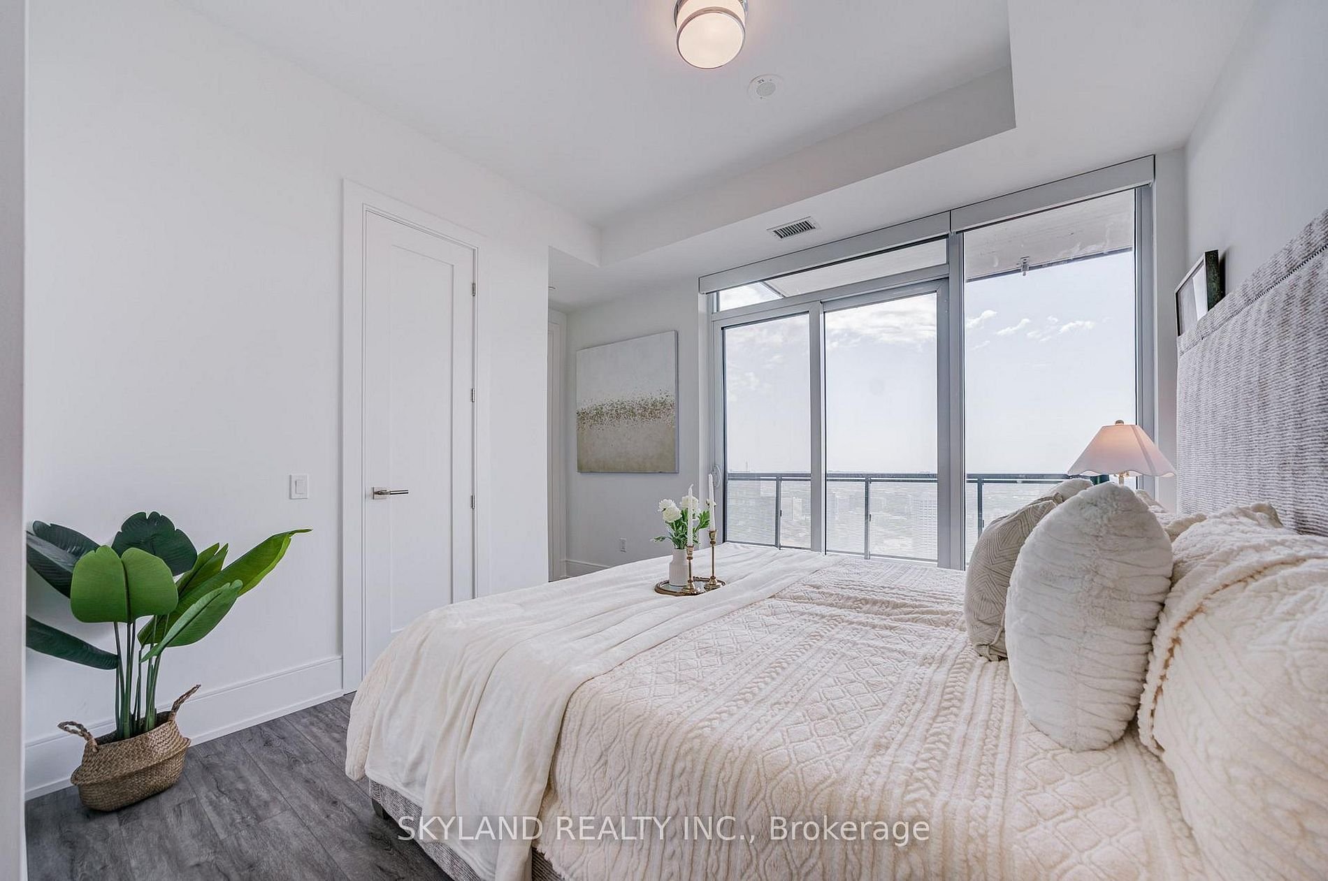 LUXURY IN TRIDEL