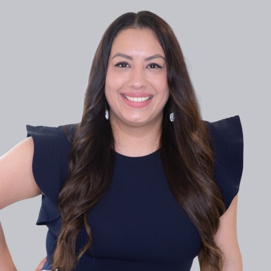 Minerva Gonzales Fort Worth, TX Real Estate Agent Headshot