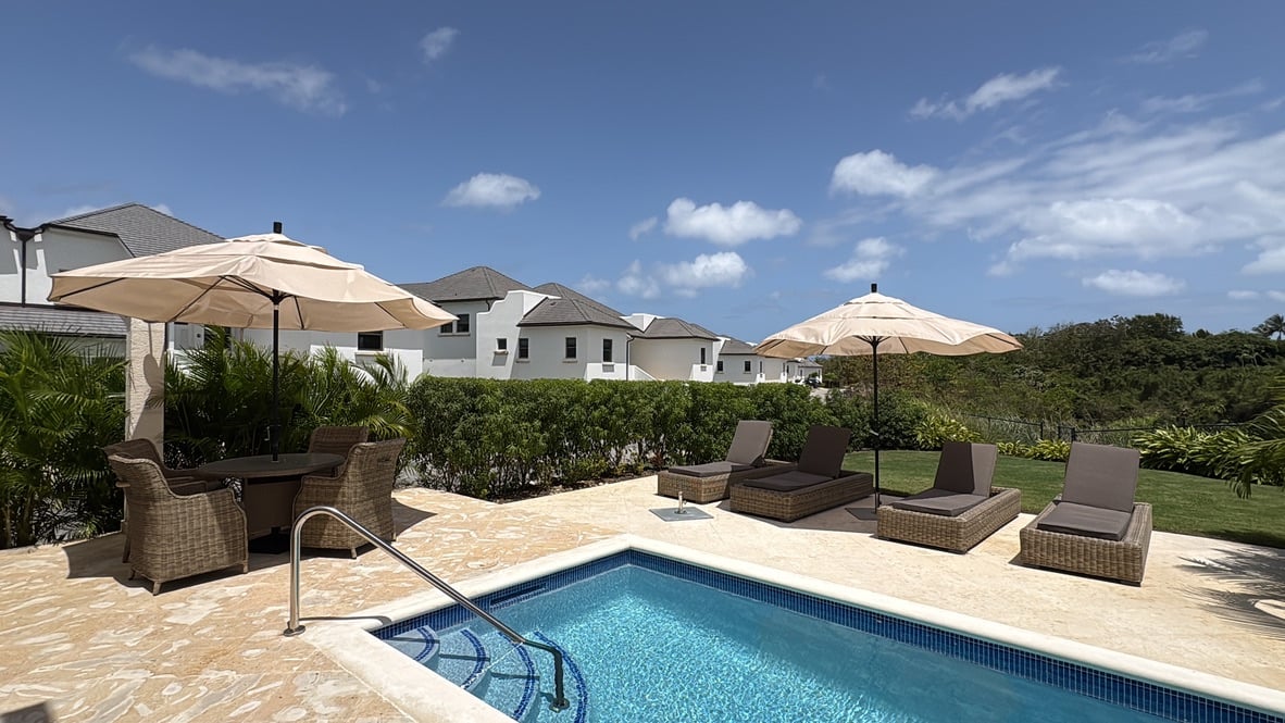 Par Three Villa