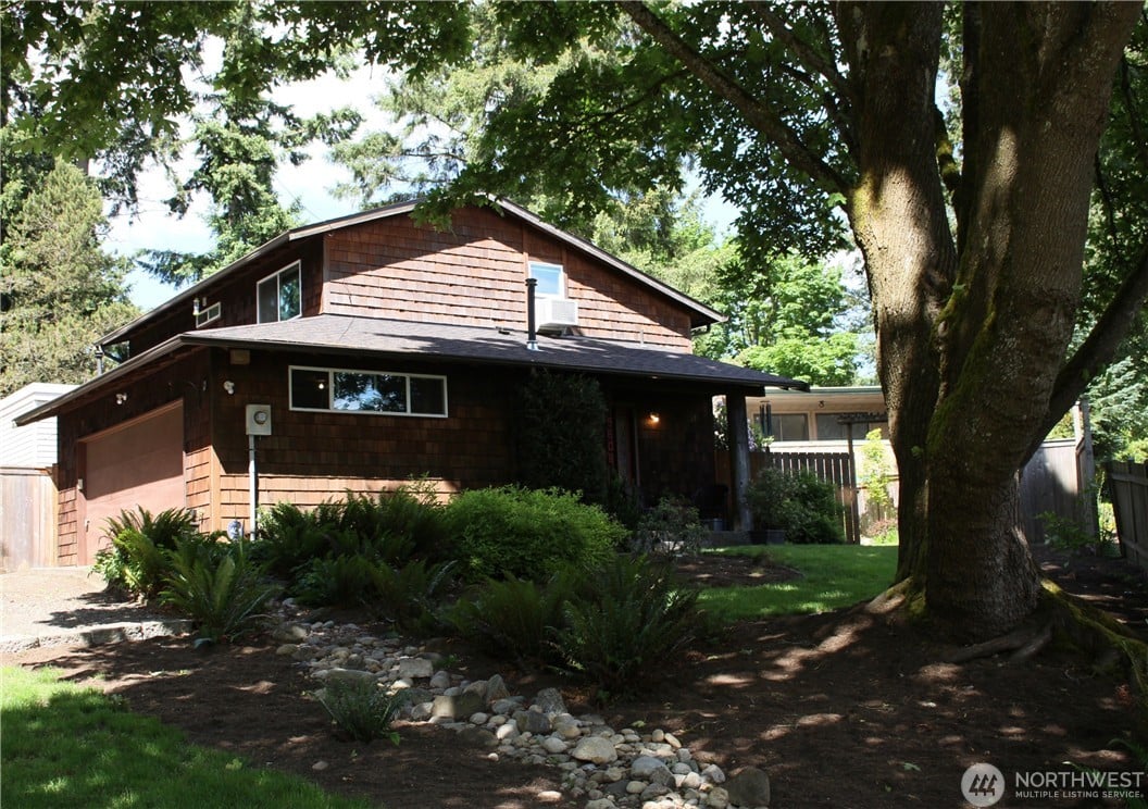 560 B N 137th Street