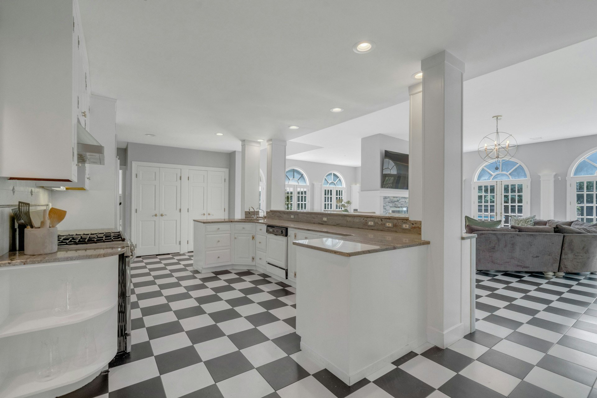 225 Glen Road