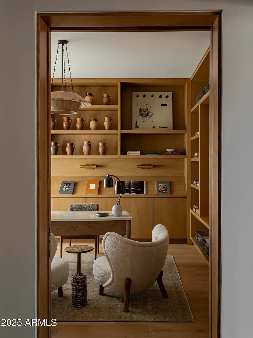 8631 N AVENIDA DEL SOL