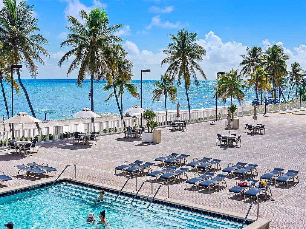 2101 S Ocean Drive 801