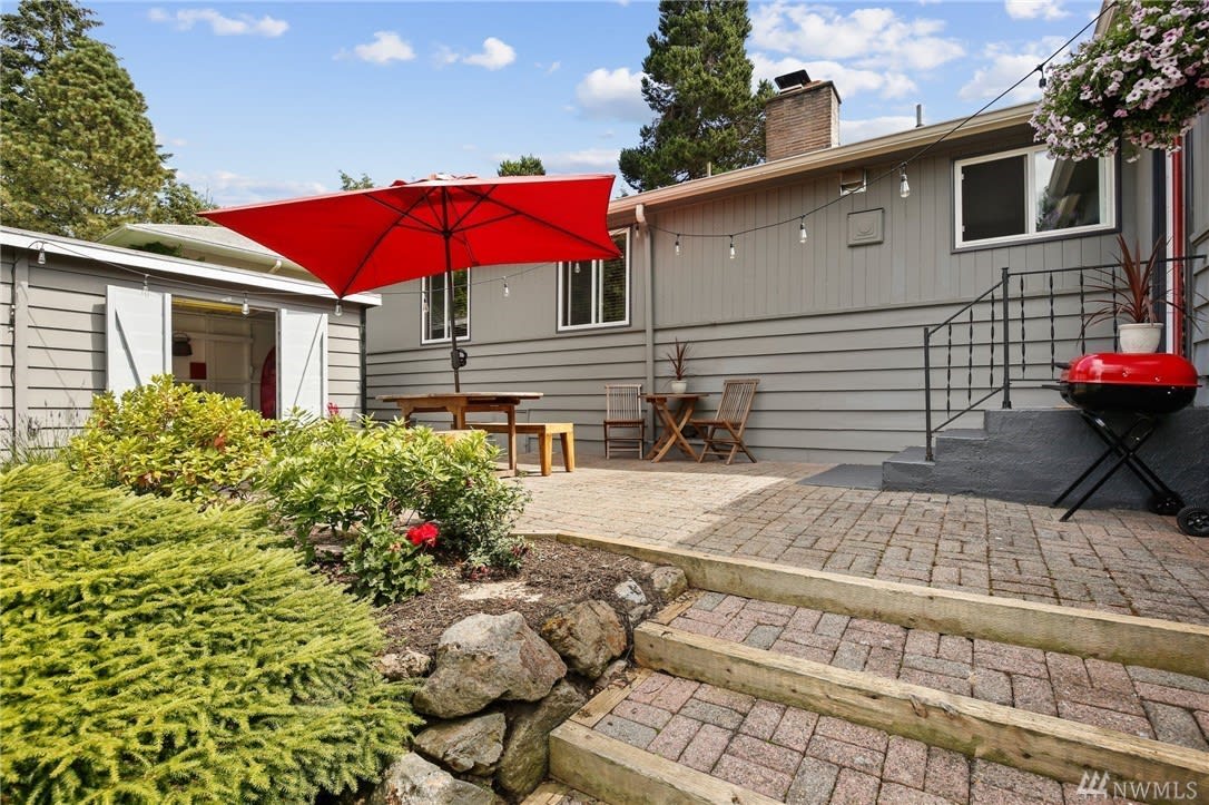16655 Marine View Dr SW