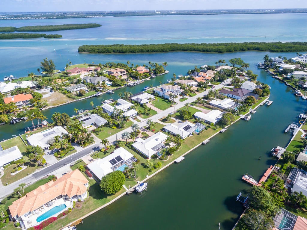 630 Emerald Harbor 