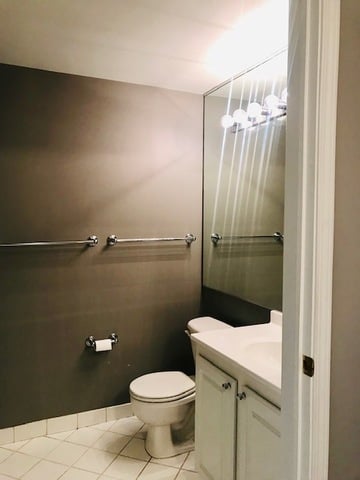 345 N Lasalle St, #4305