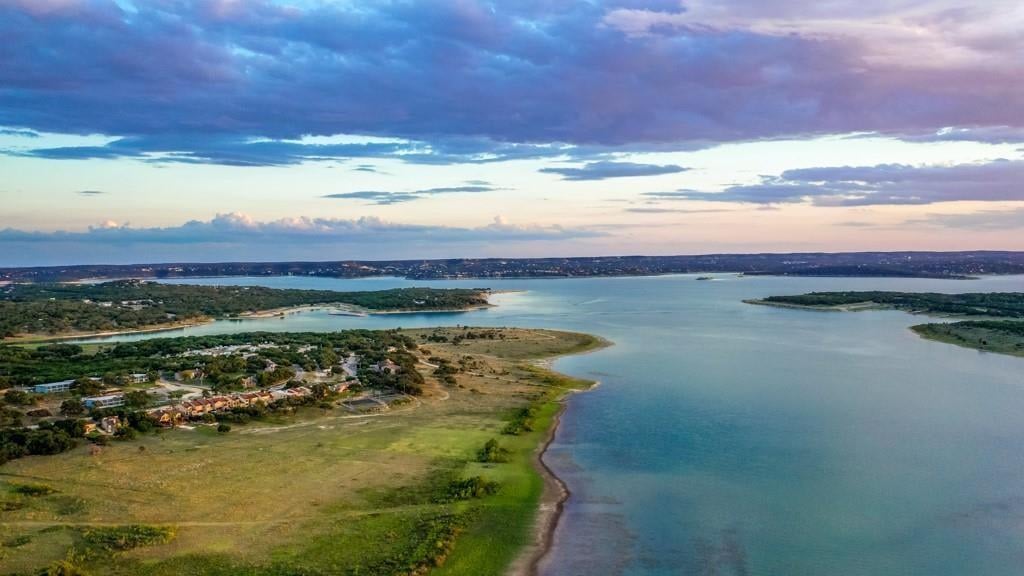 1012 Parkview Dr Canyon Lake, Tx 78133