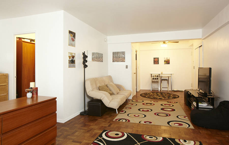 210 E 36th St, #5B