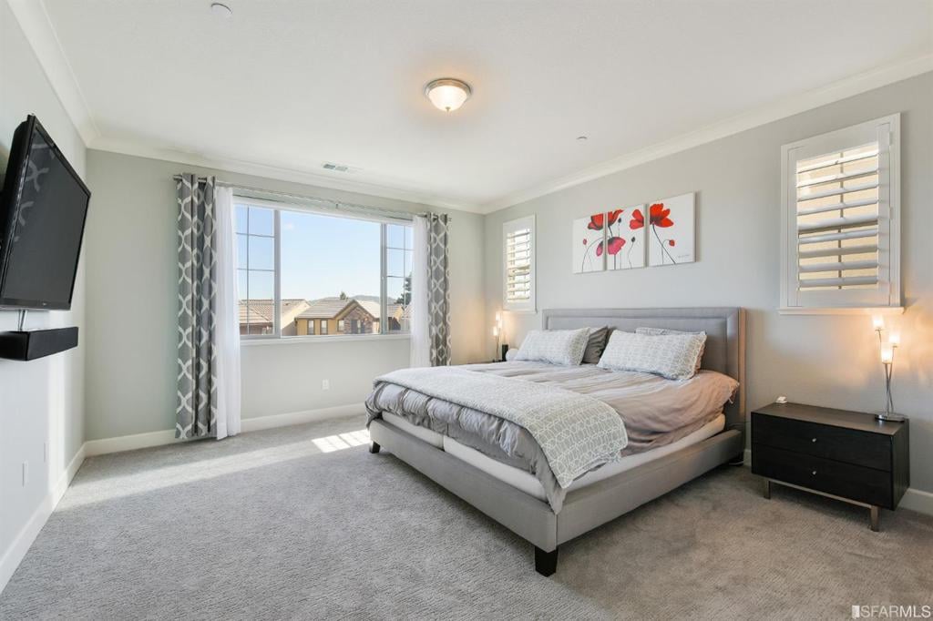 351 Crestview Cir Daly City, CA 94014