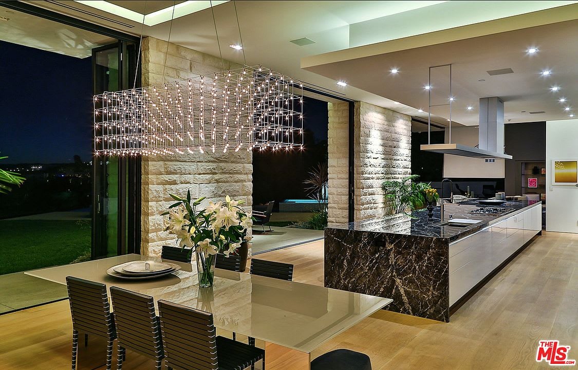 Infinity Palazzo