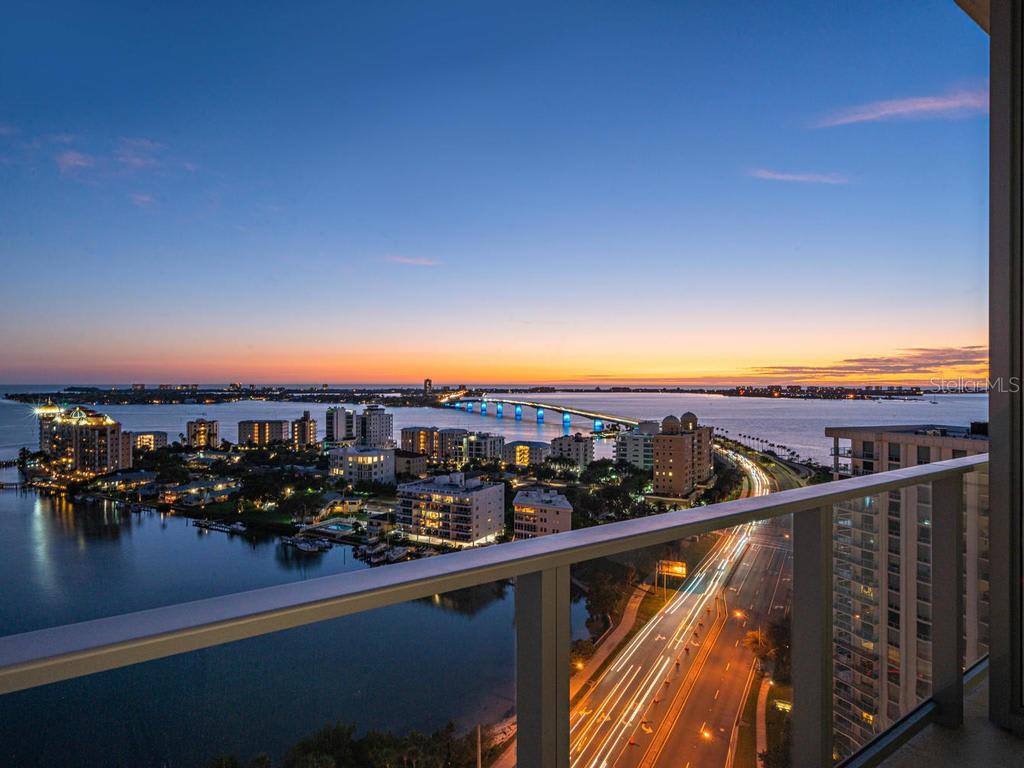 Vue Sarasota Bay Unit 1806