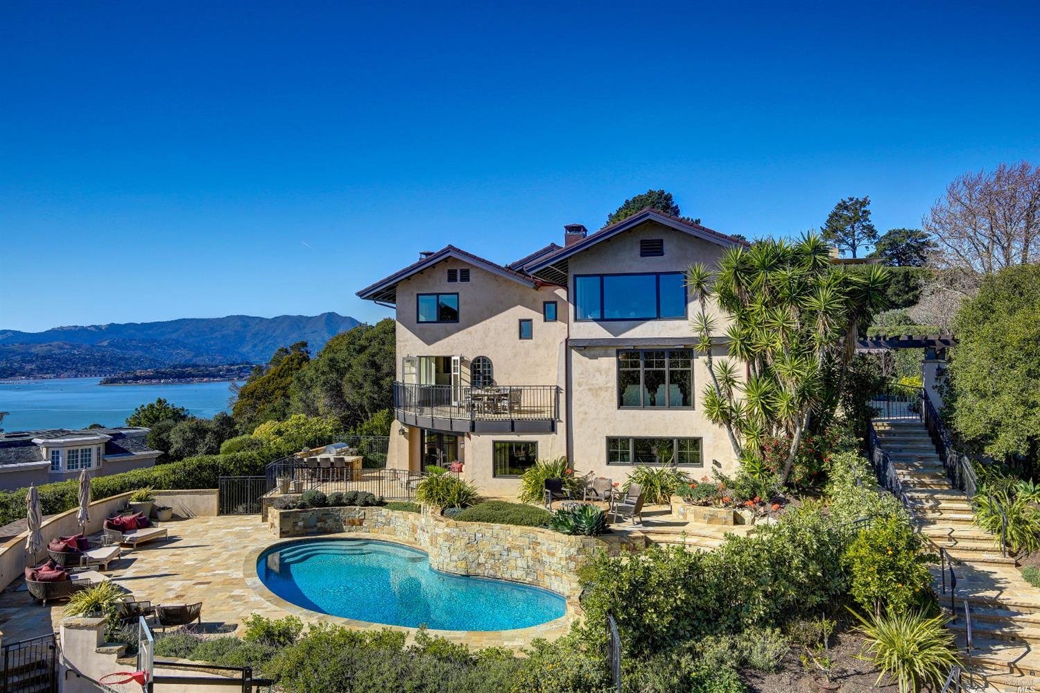 244 Golden Gate Ave