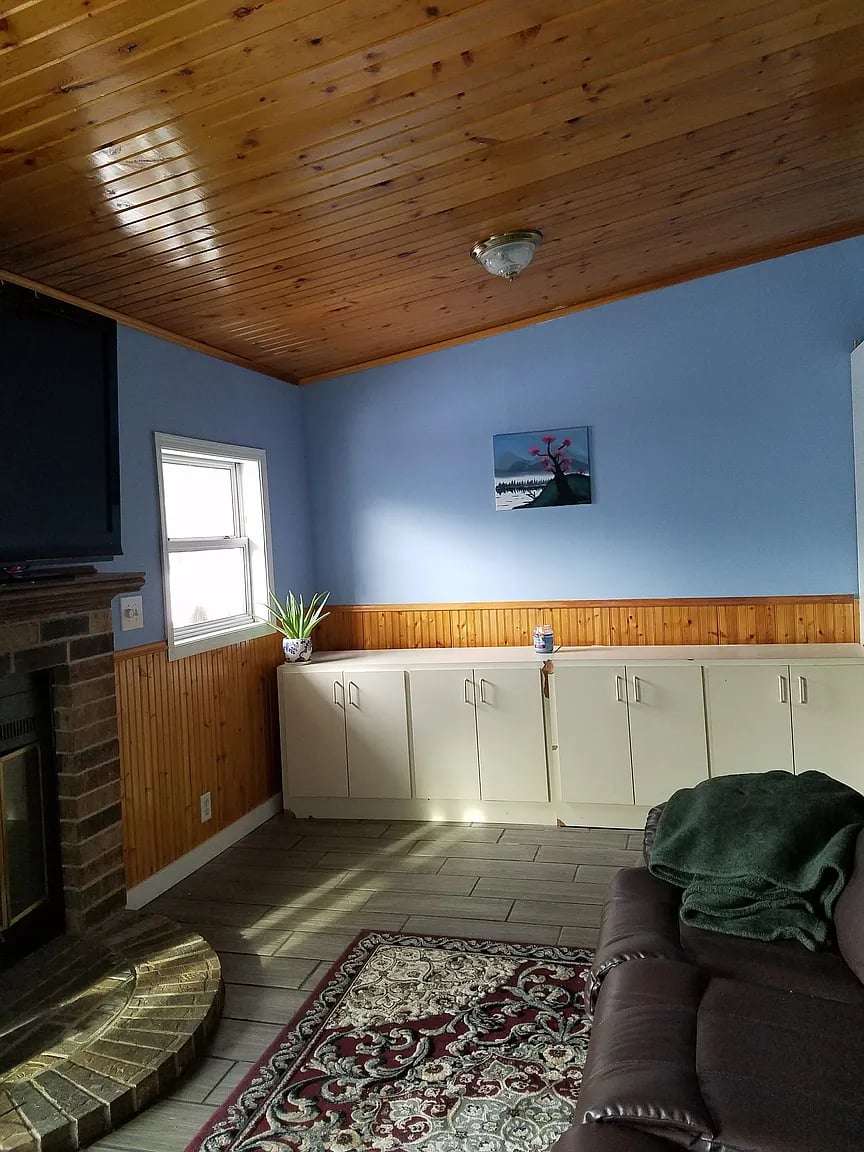 825 Allen Ave