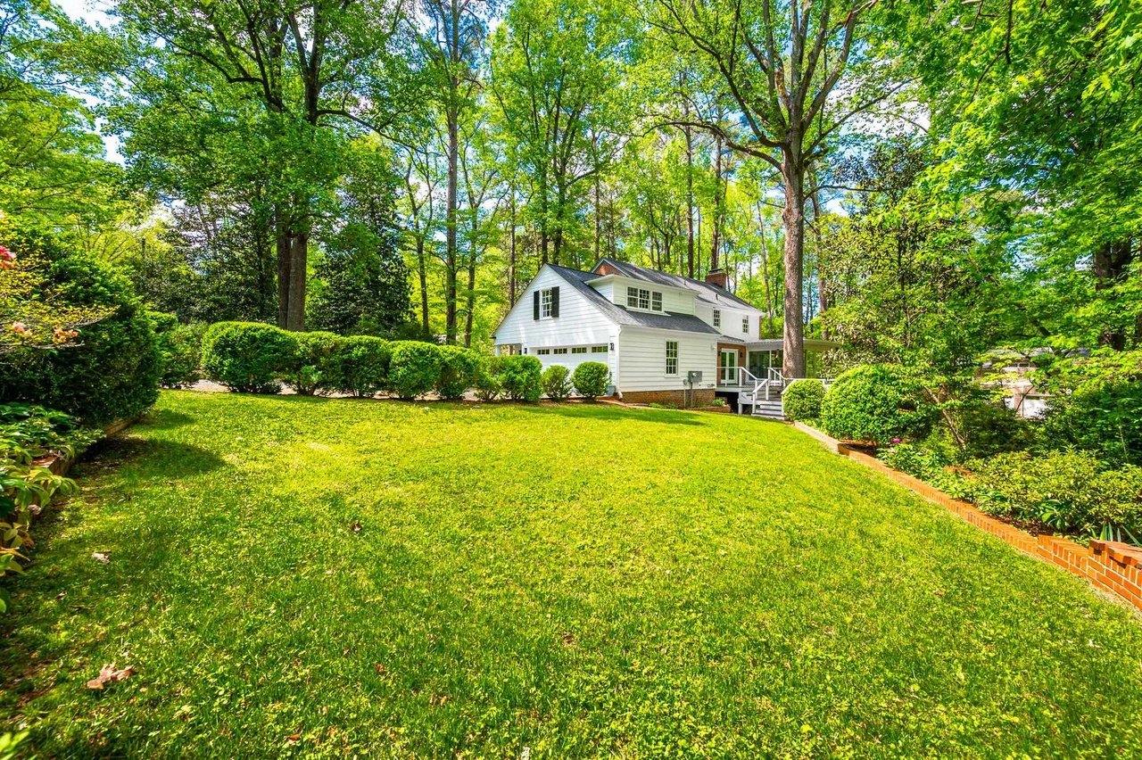 1021 Laurel Hill Rd