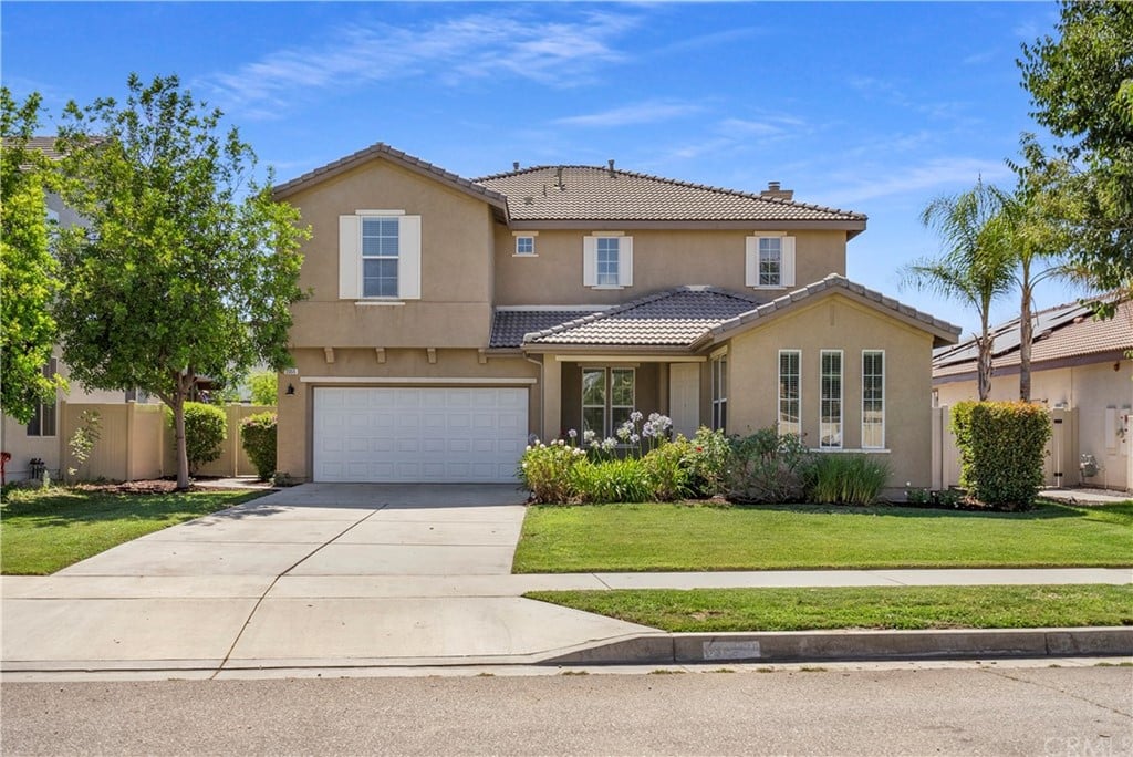 2055 Colorado St