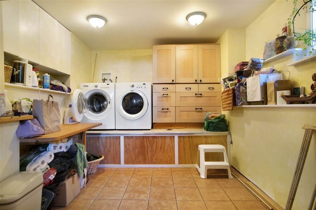 2644 Rhum & Eigg Dr