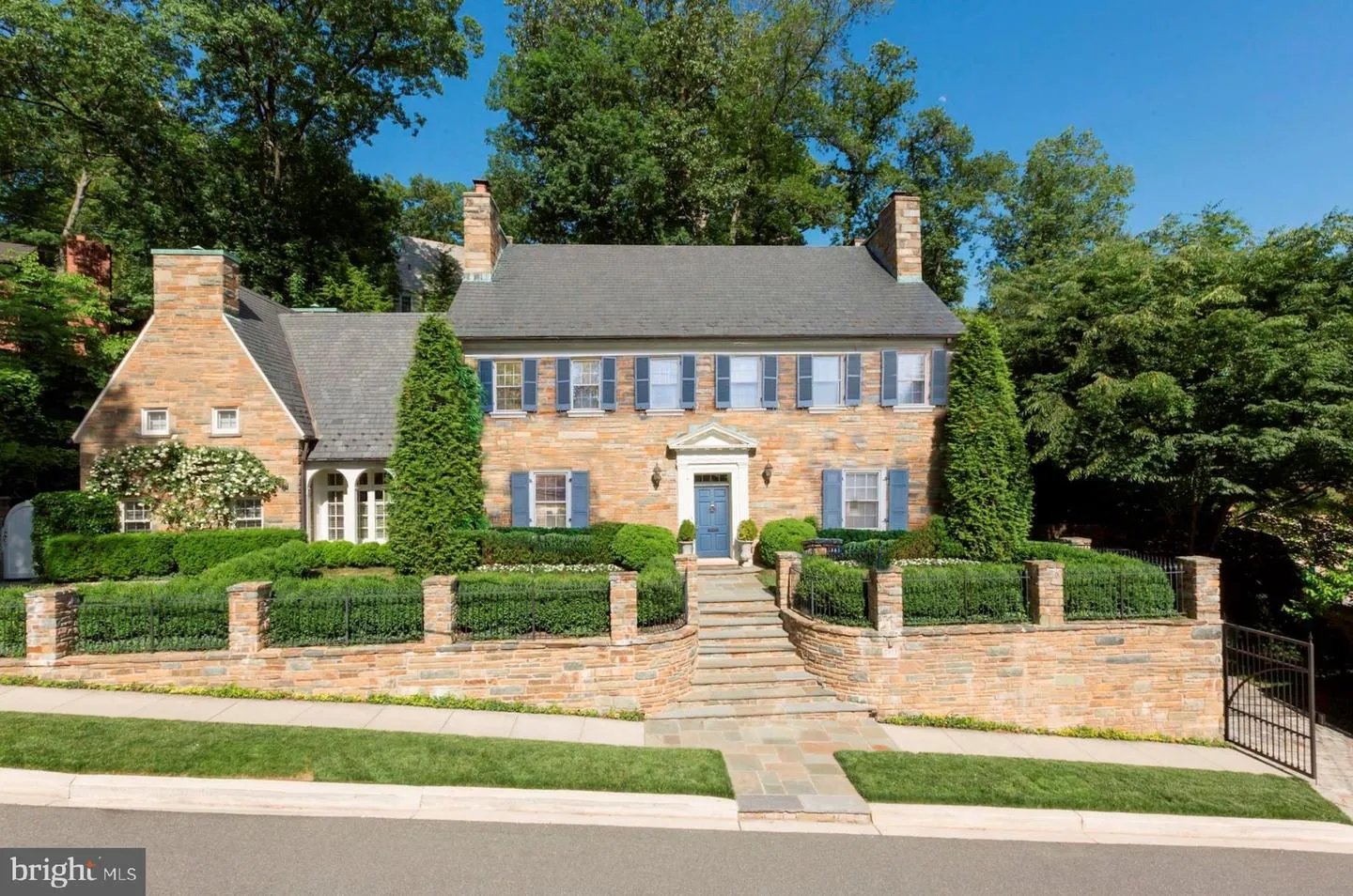 2615 30th St NW - Washington DC