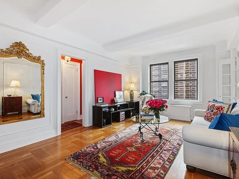 179 E 79th St APT 8C