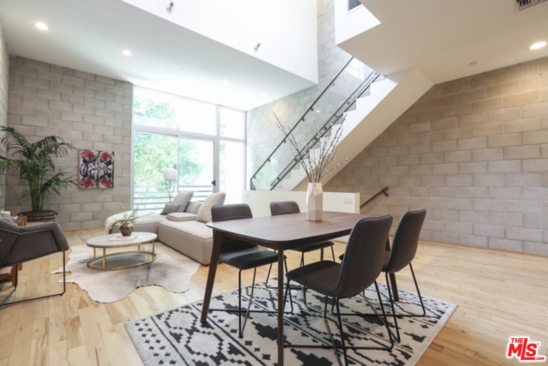 717 N Highland Ave, Unit 23