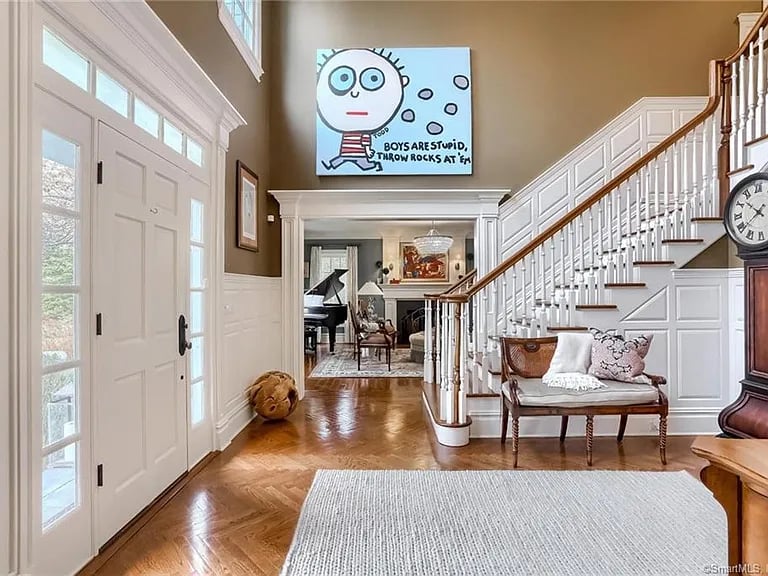 16 Rockyfield Road