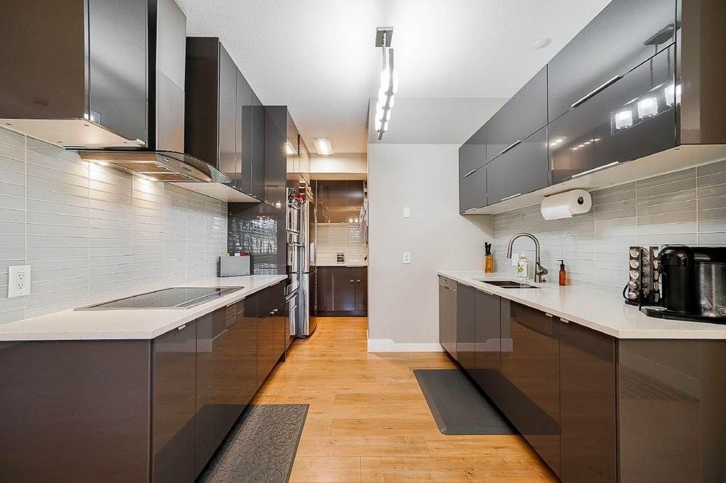 15677 24 Ave, #1