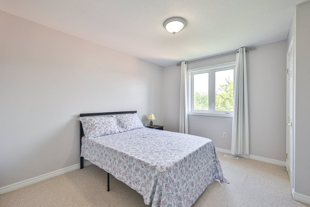 248 1/2 Millen Rd