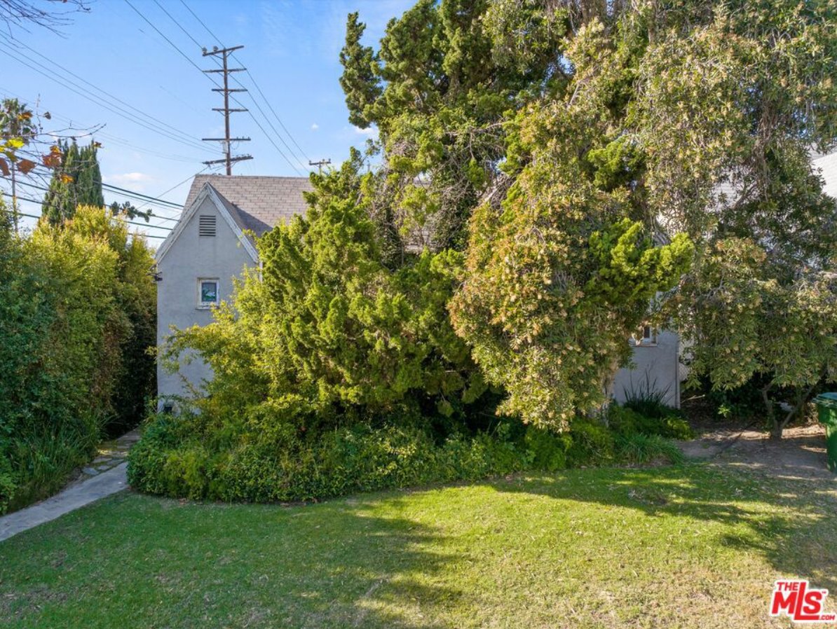 1363 S Curson Avenue