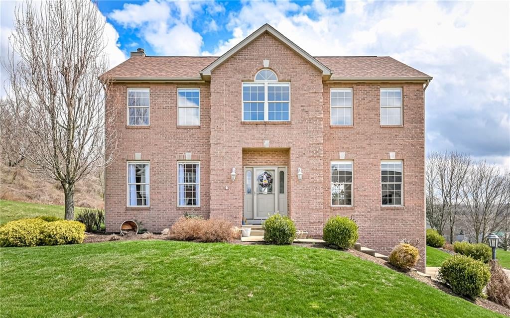 811 Graywyck Dr