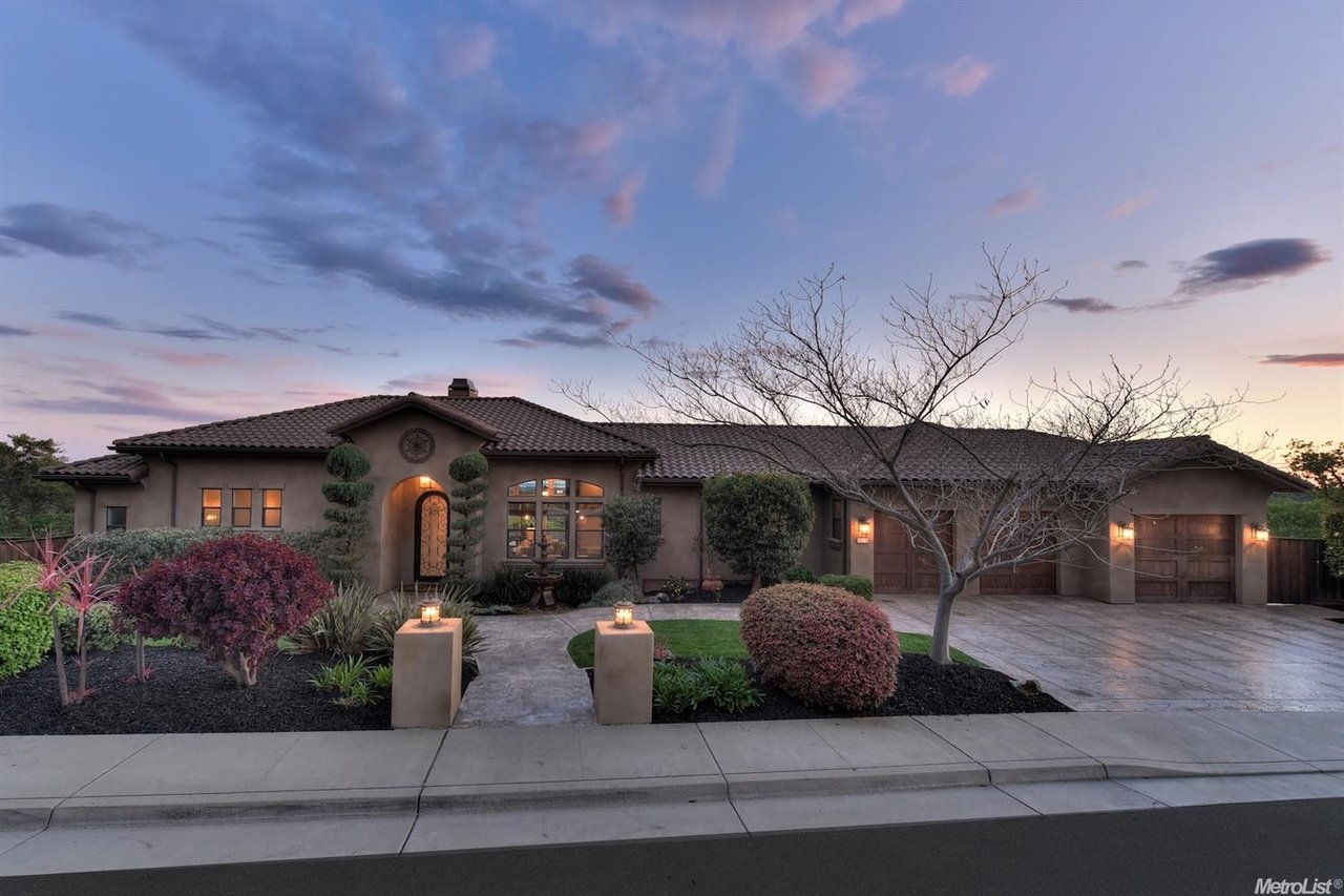 1625 Ridgeview Cir