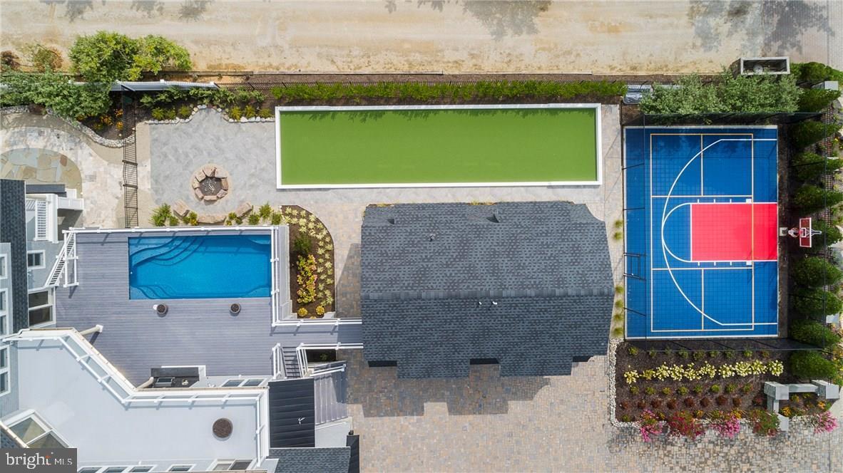 25 Long Beach Blvd, #A