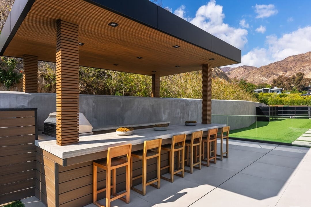 Zenith Horizon, Malibu Rd, 90265