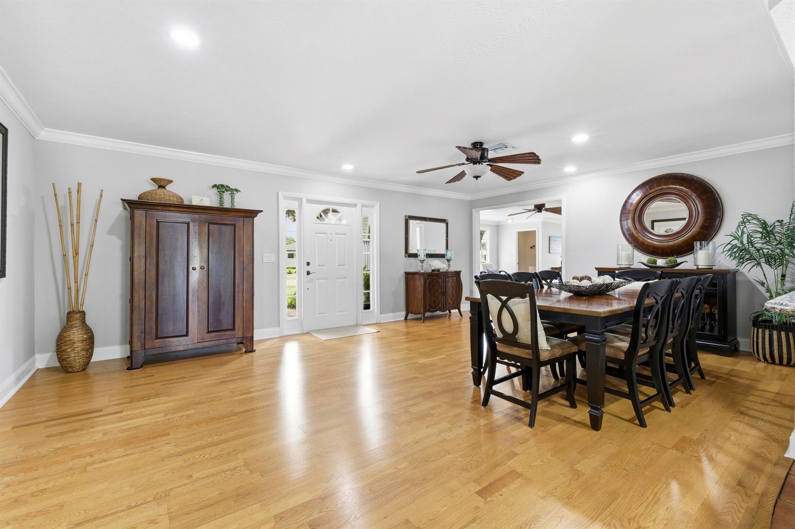 649 Anchorage Drive