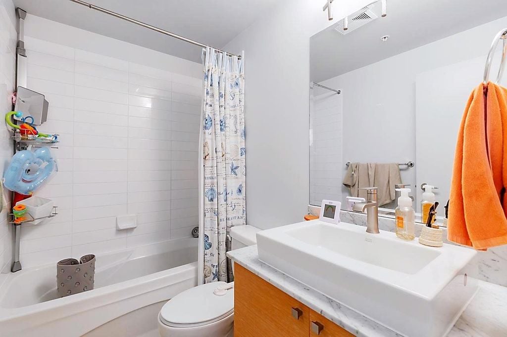 110 Brew St, #1206