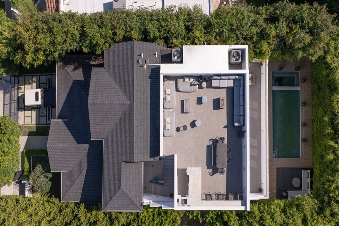 Highcliff Vista, N Stanley Ave, 90036