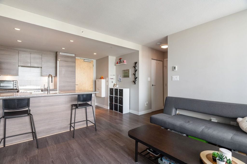488 SW Marine Dr, #1205